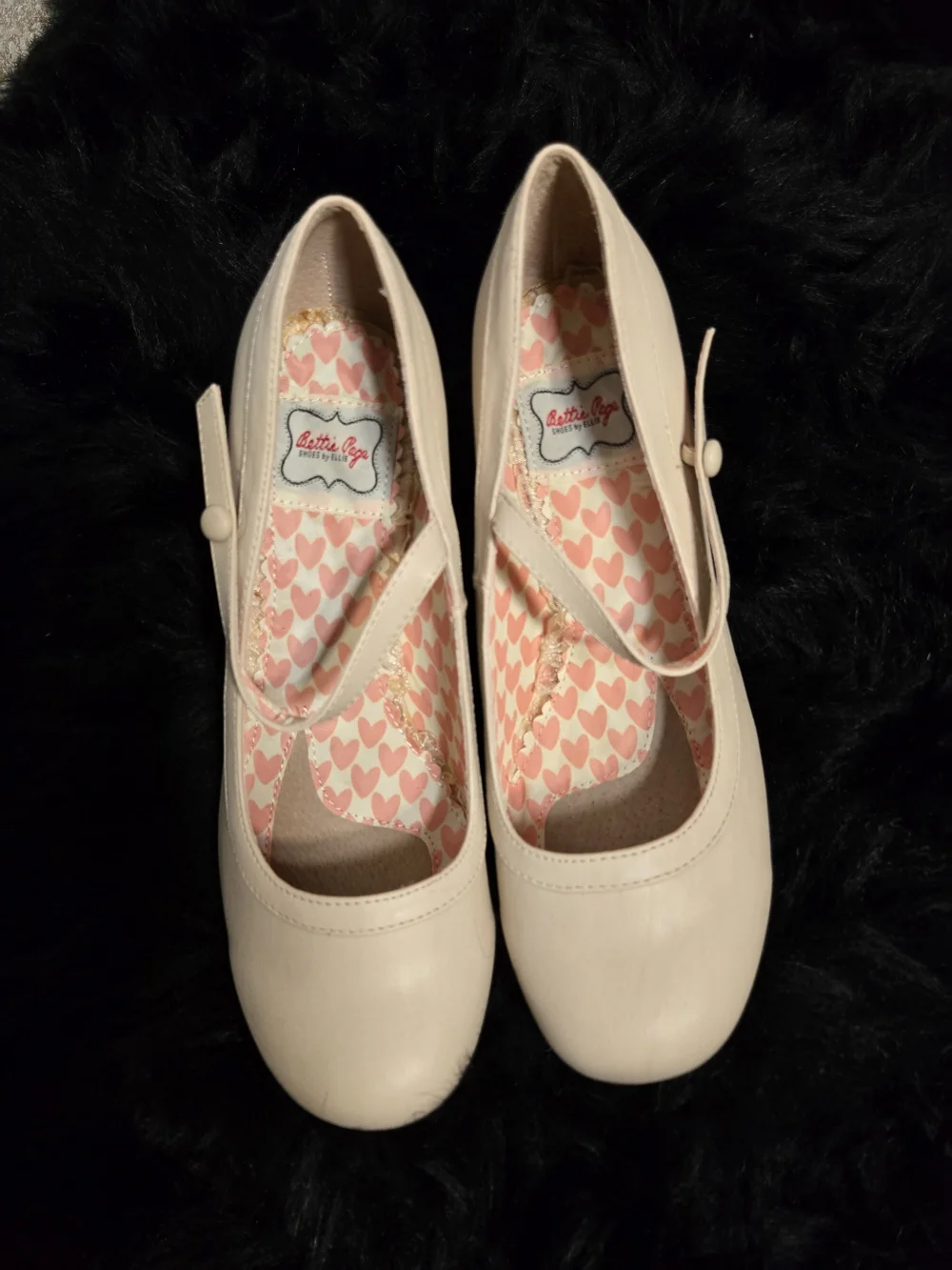 Bettie Page Pale Pink Mary Jane Flats with Heart-Print Insole NWOT